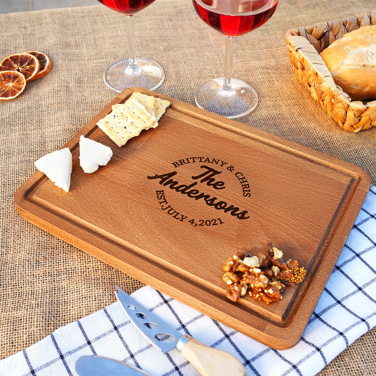 Personalized Valentine Cutting Board, Custom Serving Boards, Anniversary Gifts, Christmas Gift for Lover, Wood Cutting Board, Couple Name