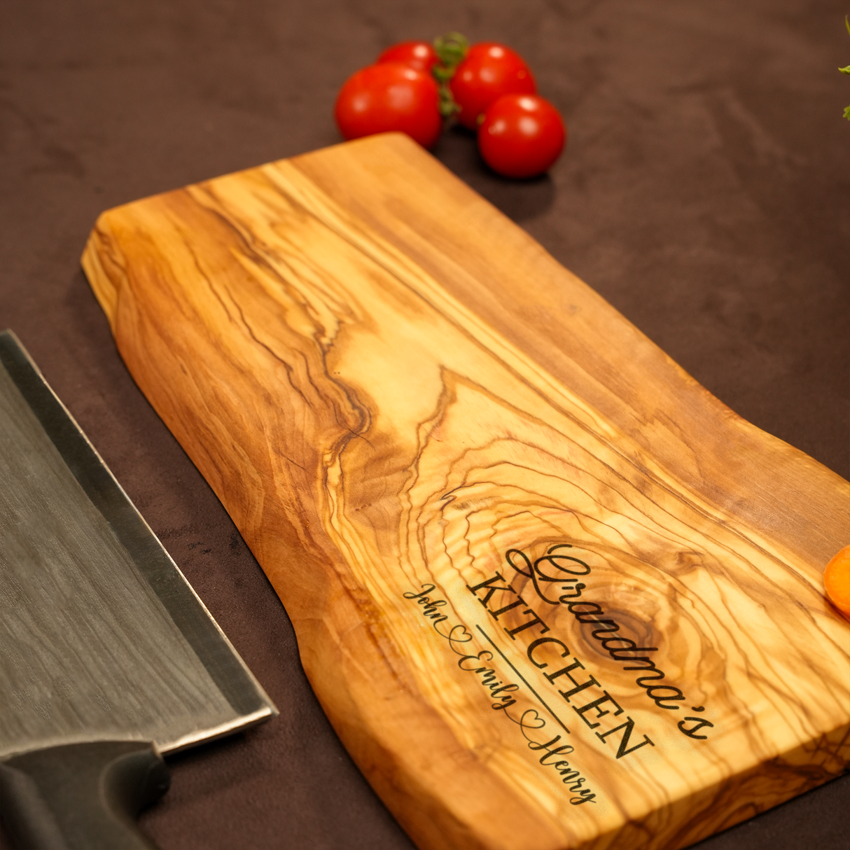Olive Wood Cutting Board with Custom Name Engraved: Live Edge Design for Mom’s Kitchen