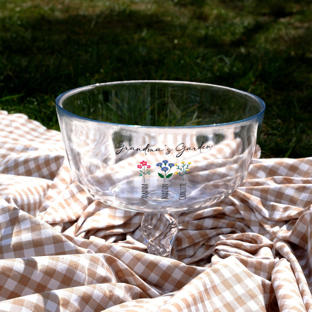 Grandma’s Garden Glass Cake Stand: Personalized Cake Dome, Clear Glass Platter for Family Kitchen