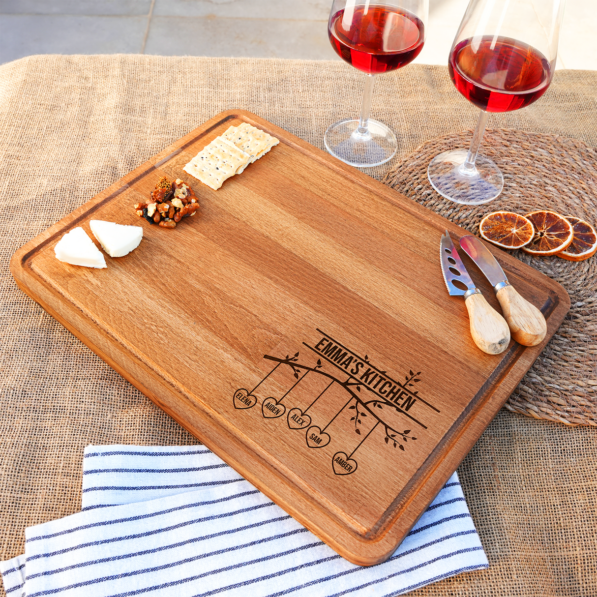 Custom Kids Name Personalized Cutting Board, Wood Engrave Board, Mother's Day Gift, Anniversary Gifts, Kitchen Decor, Kitchen Gifts for Her