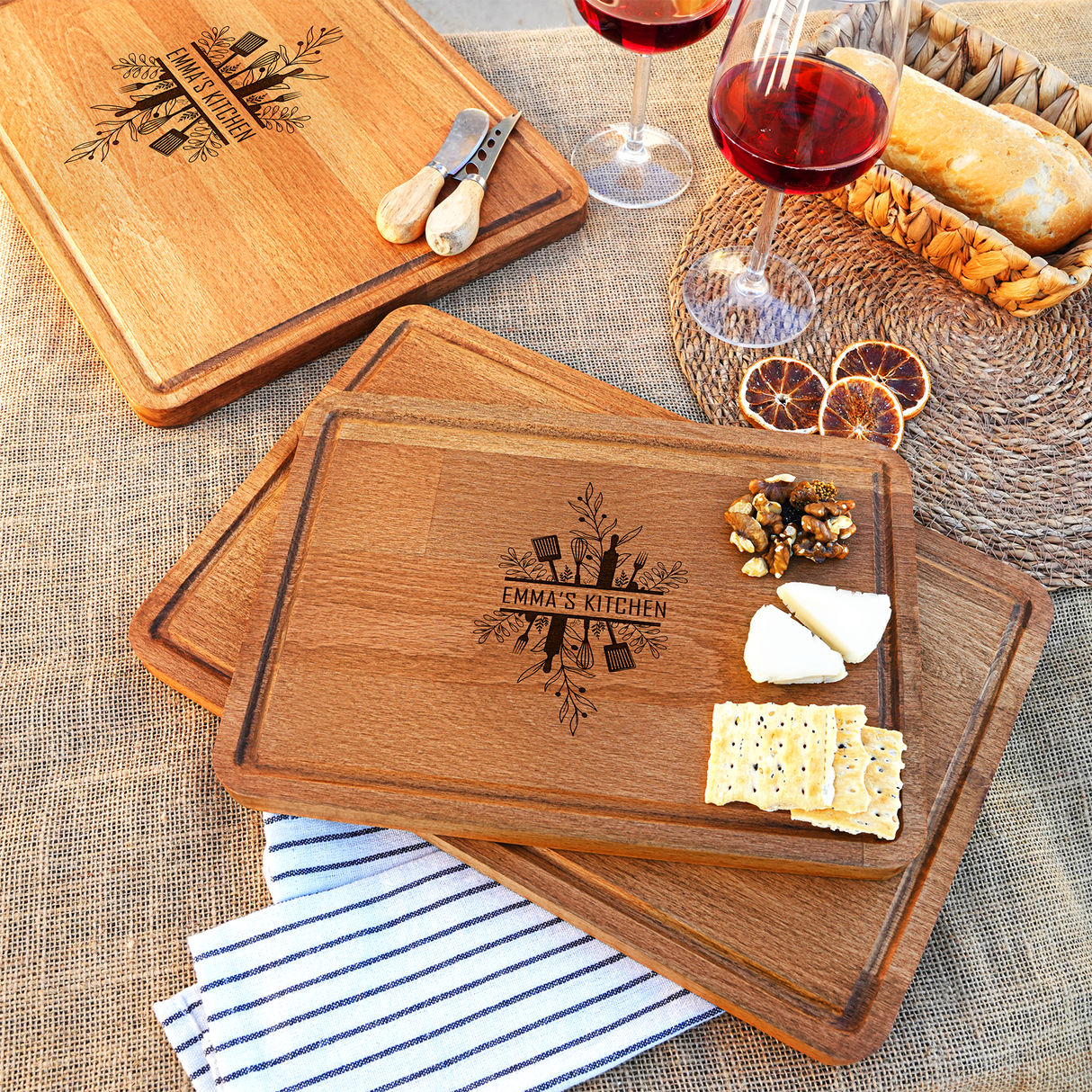 Personalized Moms Kitchen Cutting Board, Custom Kitchen Gift, Christmas Gift Mom, Wood Charcuterie Serving Board, Cheese Board, Grandma Gift