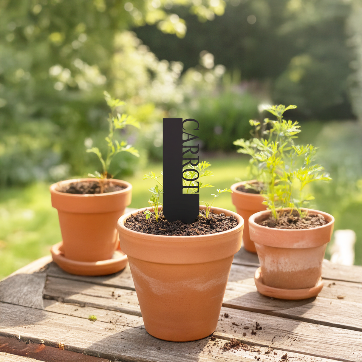 Custom Floral Garden Name Metal Sign for Mom: Modern Outdoor Yard Stake