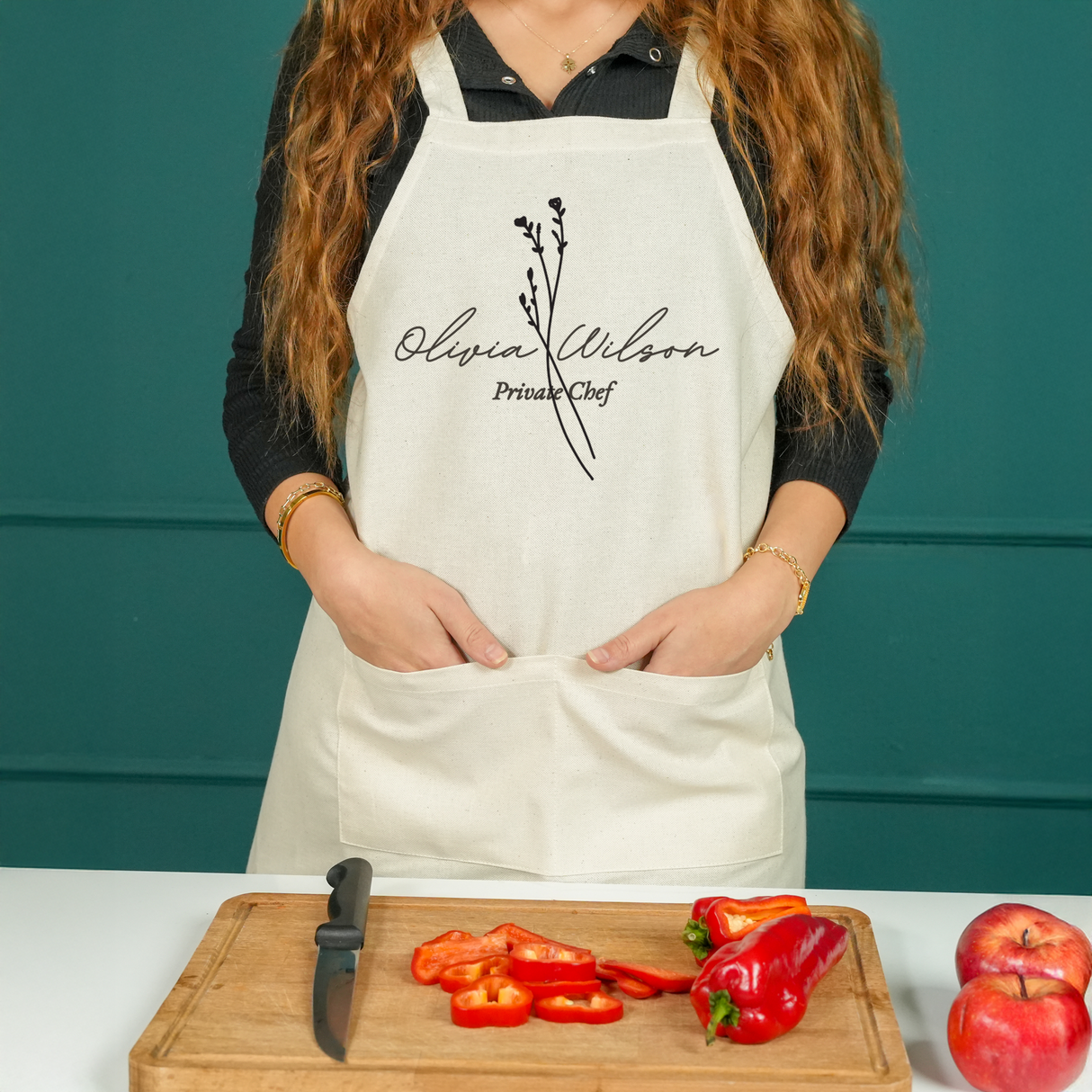 Cross Back Personalized Apron: Vintage Style Cotton Apron for Mom Christmas Gift