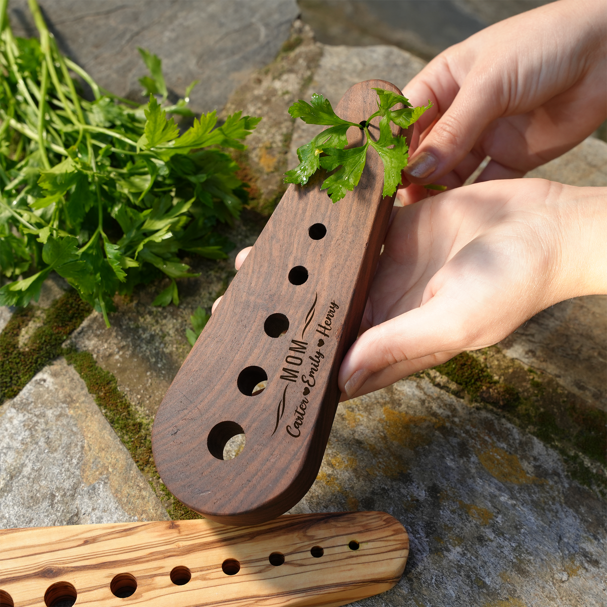 Personalized Olive Wood Herb Leaf Remover: Custom Kitchen Gifts for Mom or Grandma