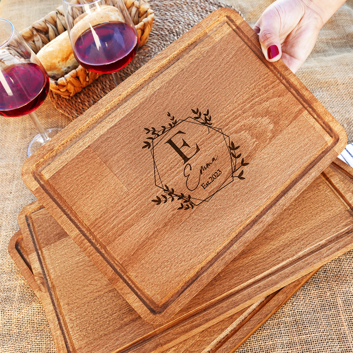 Personalized Moms Kitchen Cutting Board, Custom Kitchen Gift, Christmas Gift Mom, Wood Charcuterie Serving Board, Cheese Board, Grandma Gift