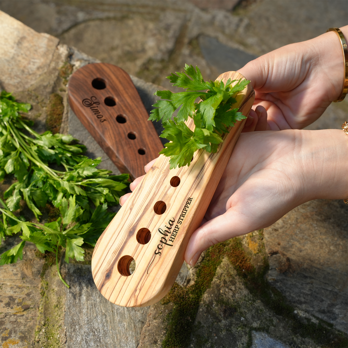 Personalized Olive Wood Herb Leaf Remover: Custom Kitchen Gifts for Mom or Grandma