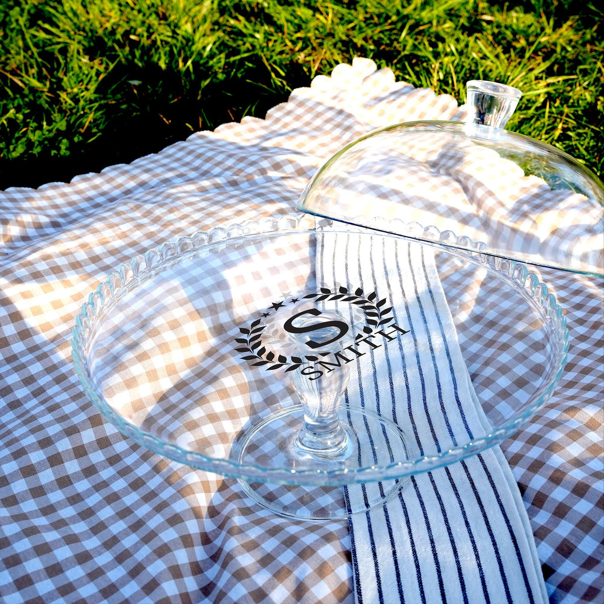 Personalized Team Bride Glass Cake Stand: Elegant Bridal Shower Dessert Plate with Dome Lid