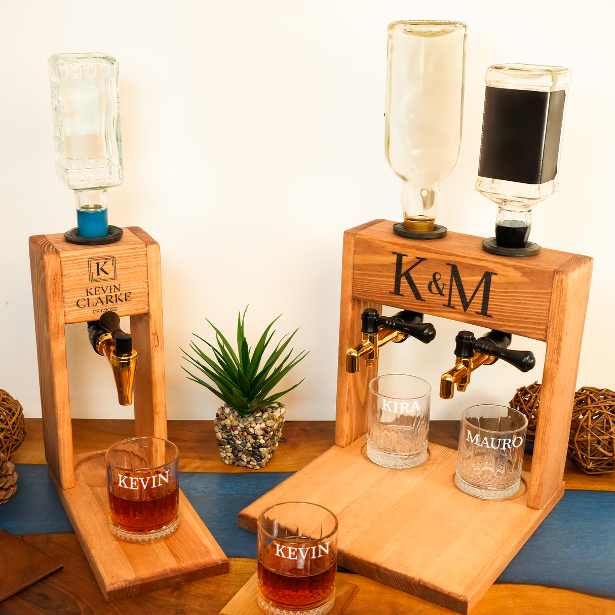 Personalized Whiskey Dispenser with Glass, Custom Whiskey Liquor Dispenser, Wedding Gift for Groom, Best Man Gift, Groomsmen Proposal Ideas