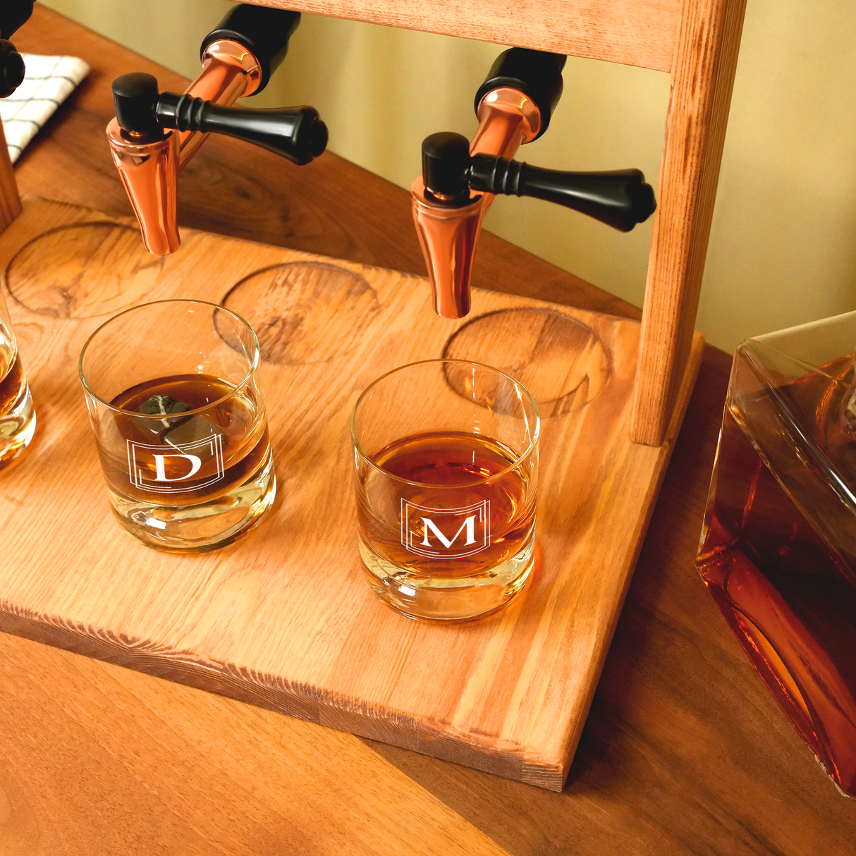 Personalized Home Bar Whiskey Dispenser, Wooden Liquor Decanter with Glasses, Gift for Husband, Anniversary Gift, Alcohol Whiskey Fountain