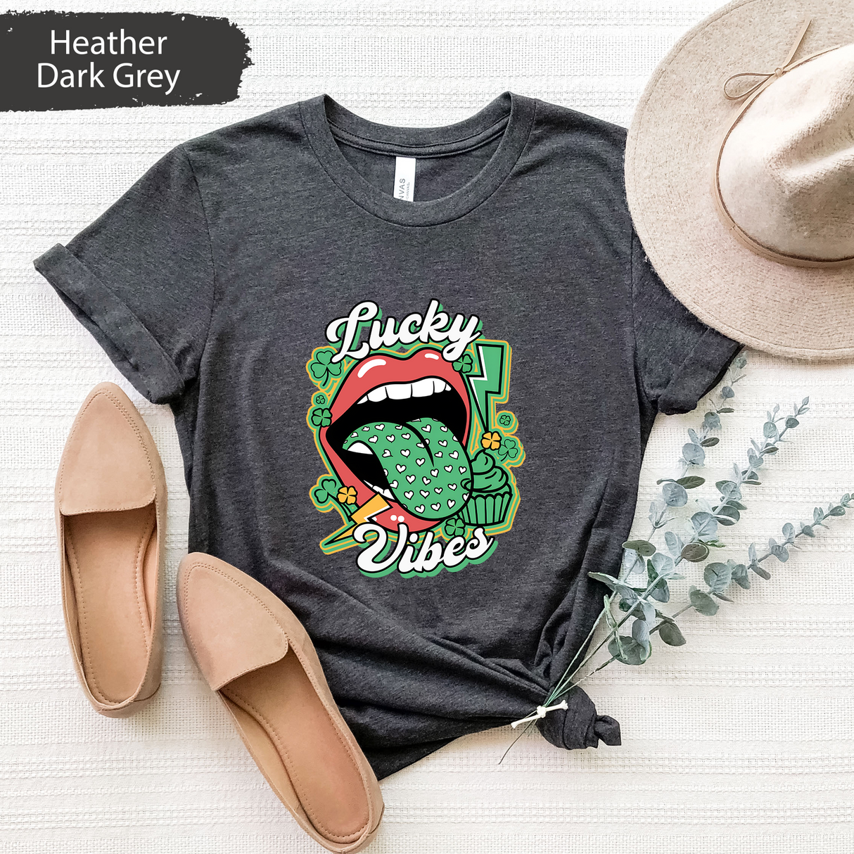 St Patricks Day Shirt, Lucky Vibes T-Shirt, Retro Irish Graphic Tee, Women St Paddys Day Party Shirt, Trendy Lucky Tshirt, Funny St Patricks