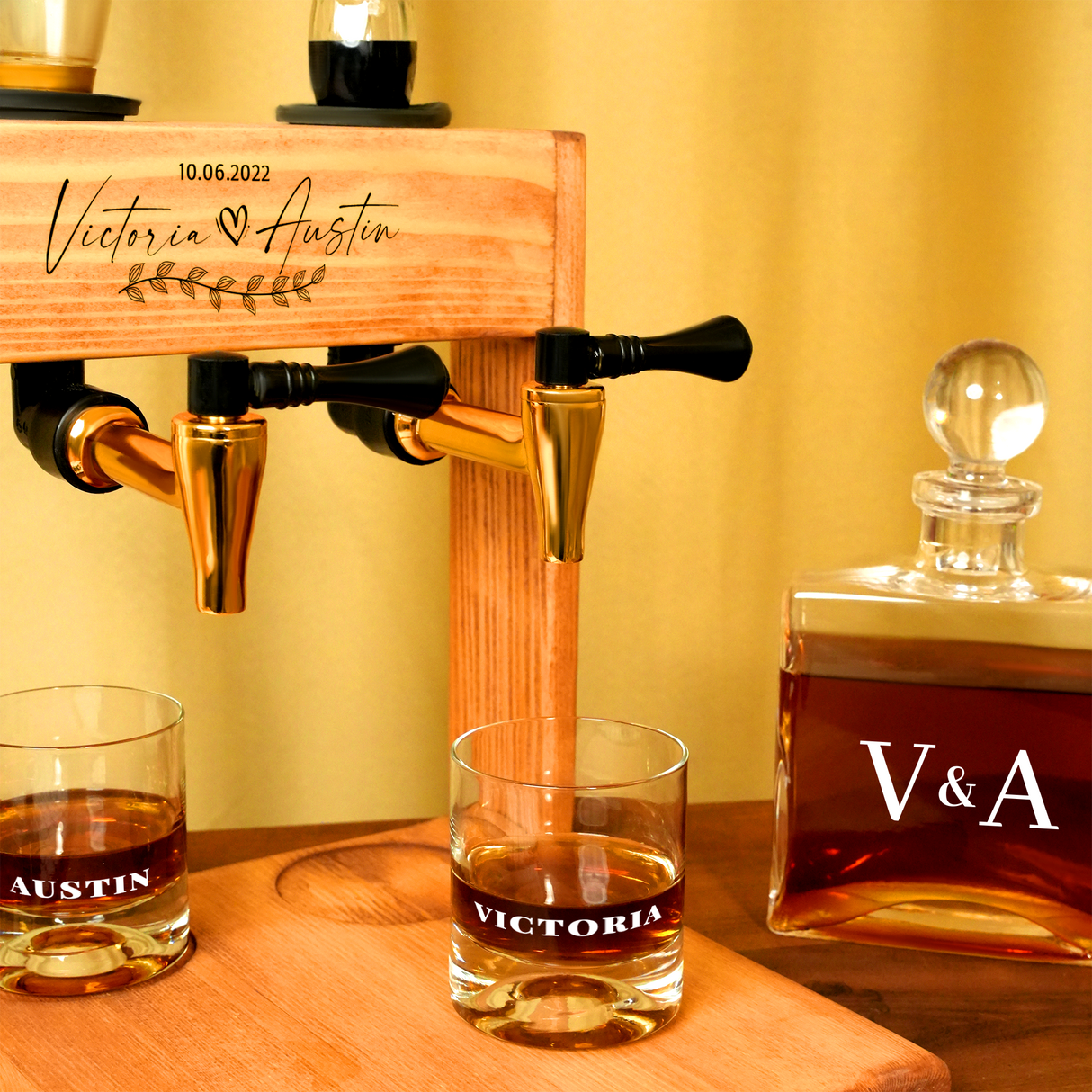 Personalized Barware Set for Men, Wooden Whiskey Alcohol Dispenser, Personalized Decanter with Whiskey Glasses, Custom Monogram Wedding Gift
