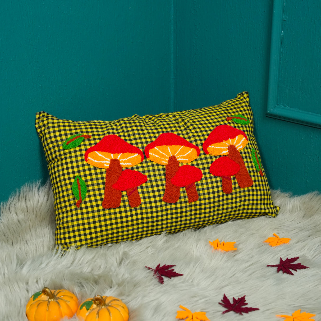 Punch Needle Fall Gingham Pillow: Cozy Autumn Touch for Farmhouse Decor