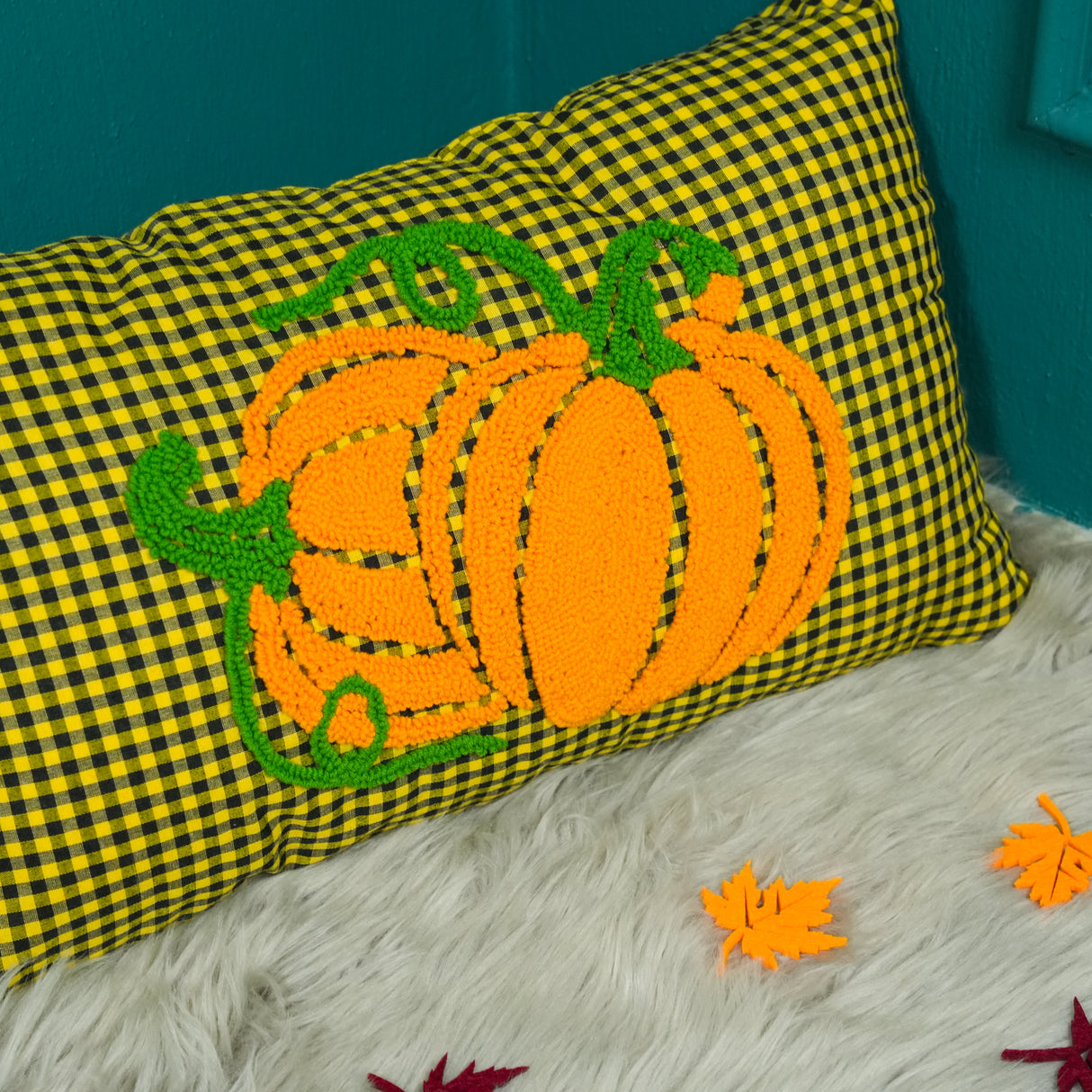 Punch Needle Fall Gingham Pillow: Cozy Autumn Touch for Farmhouse Decor
