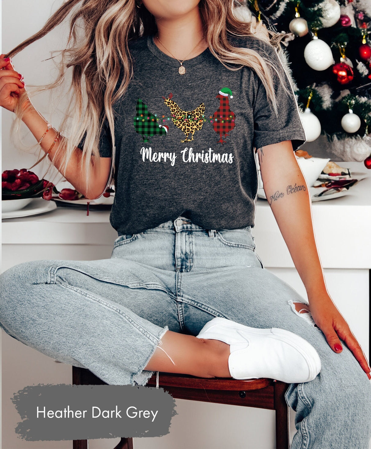 Christmas Chicken, Christmas Light Tee, Merry Christmas, Retro Christmas, New Year's Eve Shirt, Seasonal Shirts, Christmas Gift Women