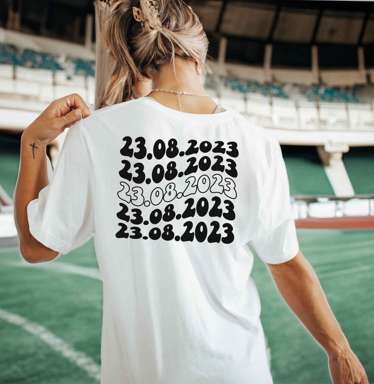 Custom Mrs Shirt, Personalized Shirts, Wedding Date T Shirt, Customized Mrs Gifts, Wedding T Shirts, Gift for Wife, Honeymoon T-Shirts
