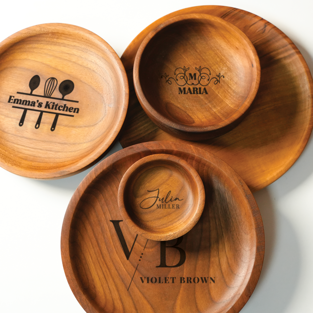 Wooden Kitchen Plate Set: Medium Round Serving Trays, Mom Christmas Gift