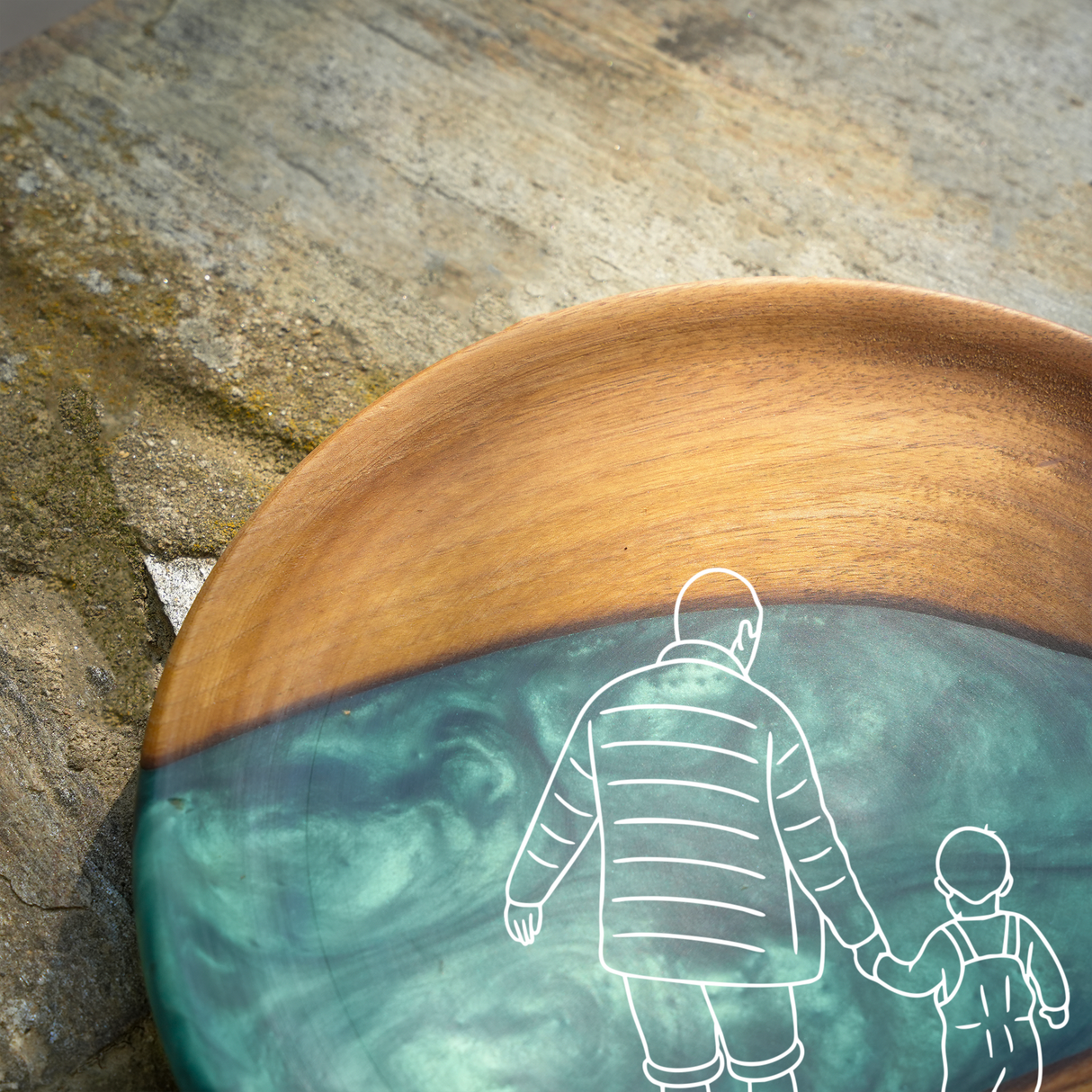 Custom Line Art Portrait Epoxy Resin Keepsake Plate: Decorative Anniversary Gift