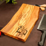 Personalized Live Edge Cutting Board: Olive Wood Engraving for Mom’s Kitchen