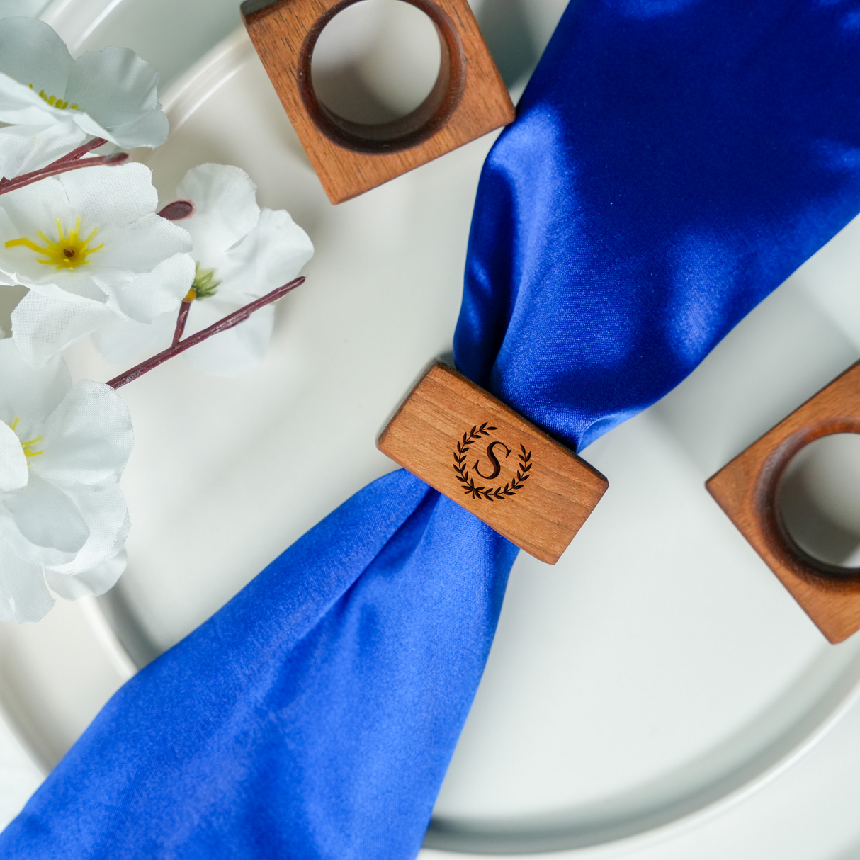 Custom Walnut Wooden Napkin Rings: Personalized  Minimalist Rustic Table Decor