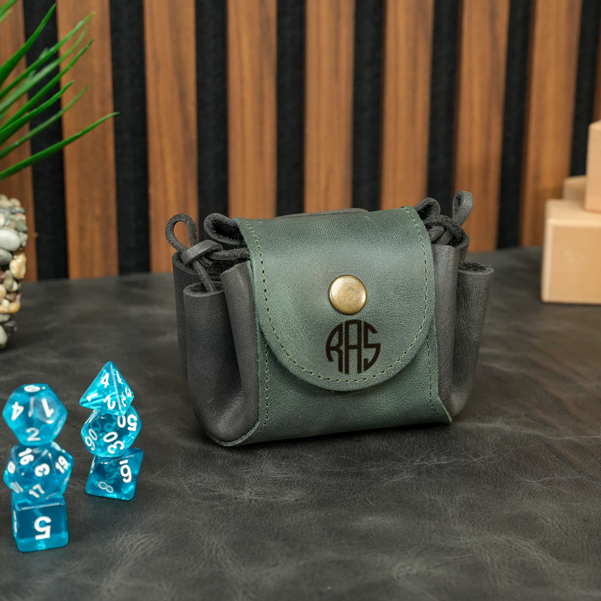 Personalized Tabletop Dice Bag: Leather Dungeons and Dragons Dice Storage