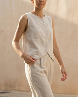 Women’s Sleeveless Linen Vest Top: Button-Front Minimal Style
