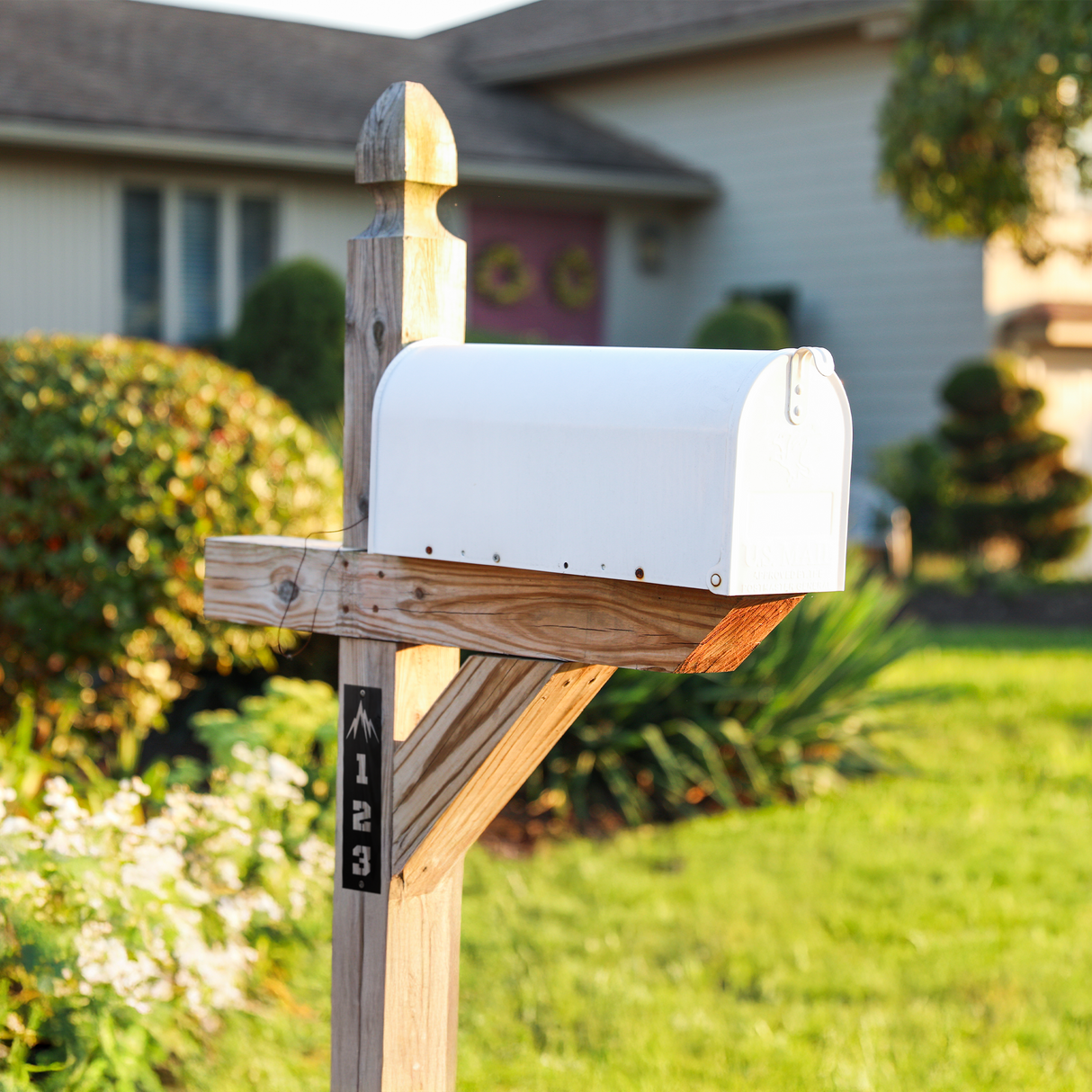 Minimalist Metal Mailbox Number Sign: Custom Home Address Plaque for Outdoor Mailboxes
