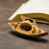 Personalized Wooden Thumb Page Holder: Laser Engraved Reading Tool for Bookworms