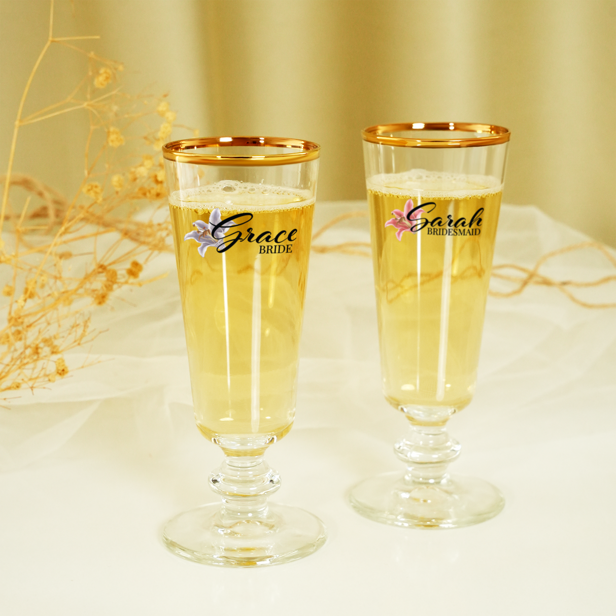Bridesmaid Proposal Personalized Champagne Glass, Bridal Party Gift, Bridesmaid Gift, Custom Party Favors, Champagne Flutes, Team Bride Gift