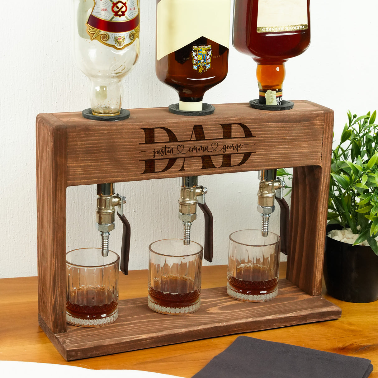 Personalized Wooden Whiskey Decanter: Custom Liquor Gift for Dad, Man Cave Decor