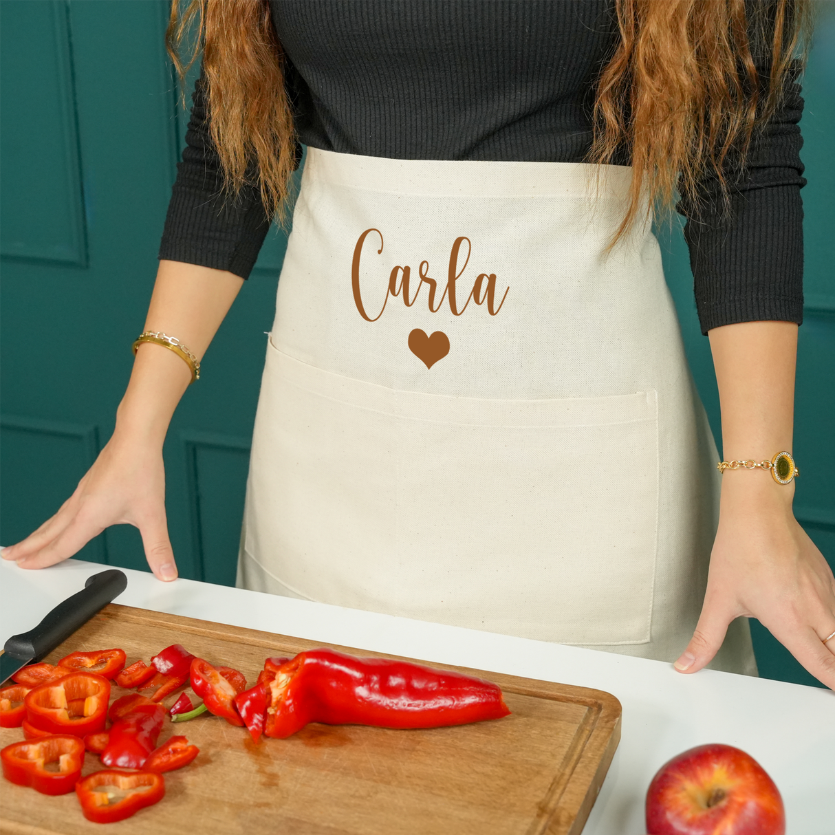 Cross Back Personalized Apron: Vintage Style Cotton Apron for Mom Christmas Gift