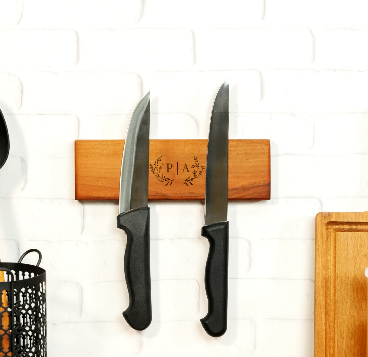 Personalized Walnut Magnetic Knife Holder: Custom Engraved Wooden Wall Rack, Handmade Kitchen Organizer