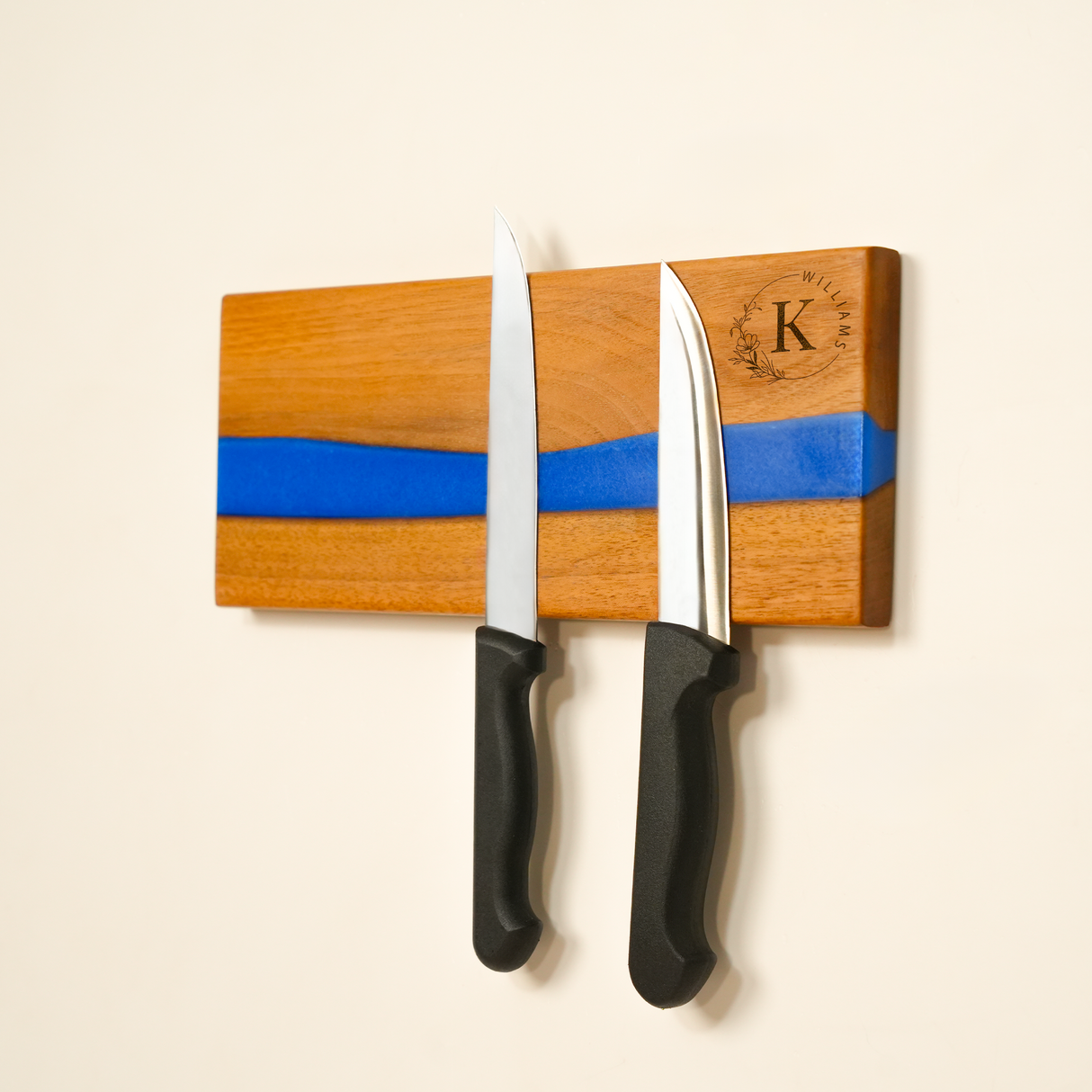 Personalized Epoxy Resin Magnetic Knife Rack: Kitchen Organizer for Couples, Walnut Display Stand