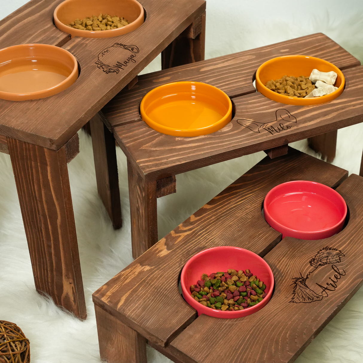 Personalized Wooden Dog Feeder: Raised Pet Dish Holder with Engraved Dog Ears