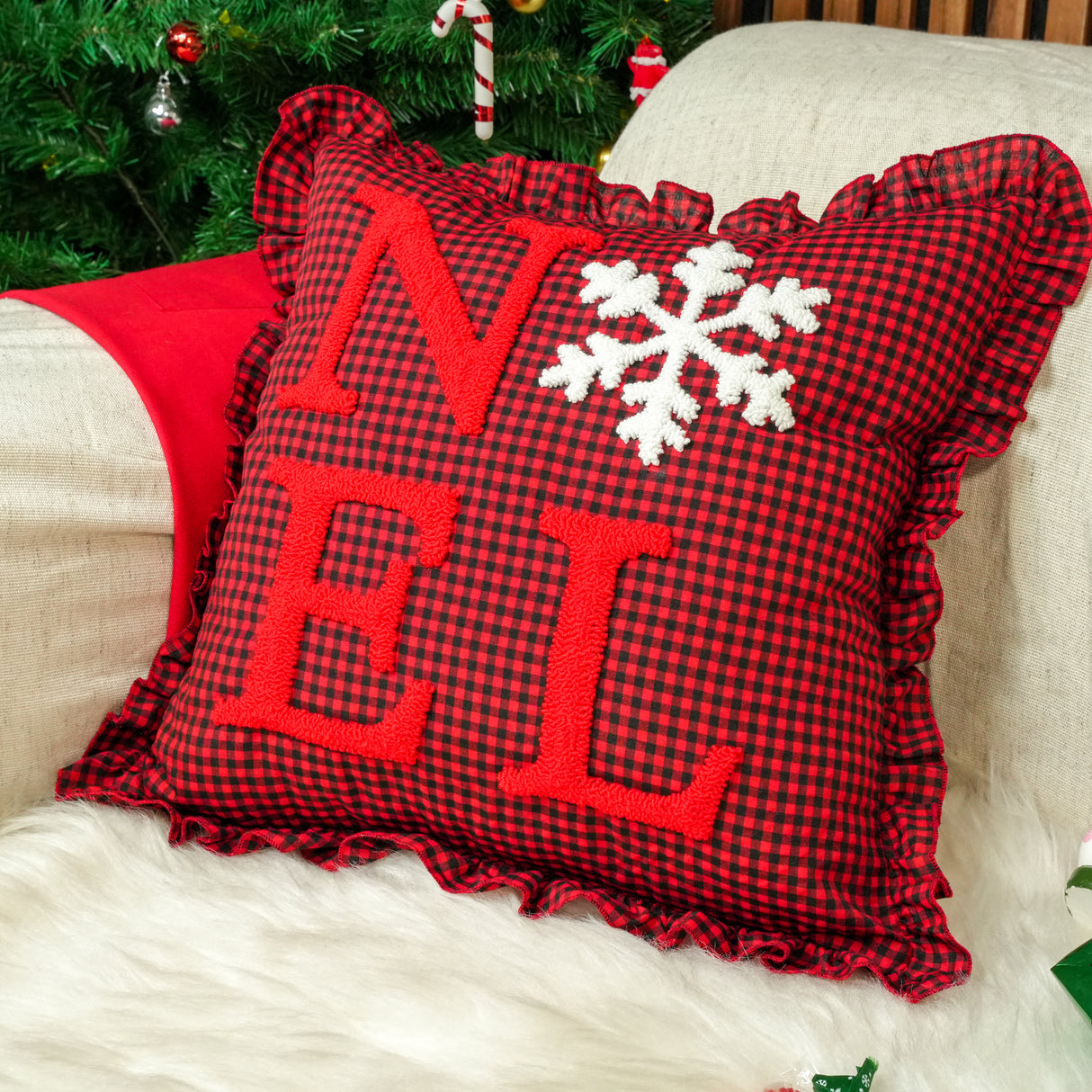 Christmas Home Decor Punch Needle Embroidered Custom Pillow: Personalized Gifts