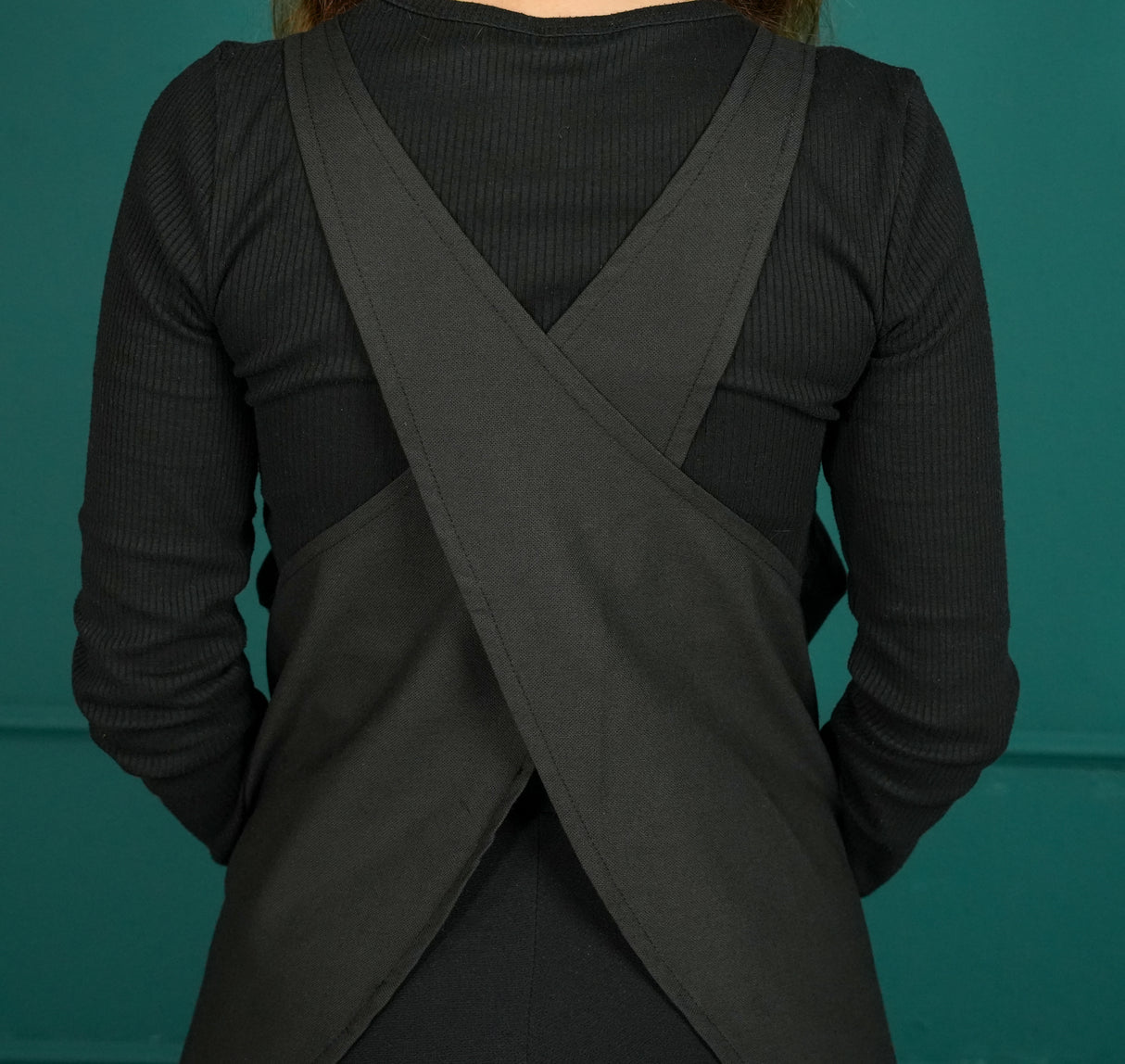 Personalized Japanese Cotton Apron: Cross Back Smock Dress Style with Pockets