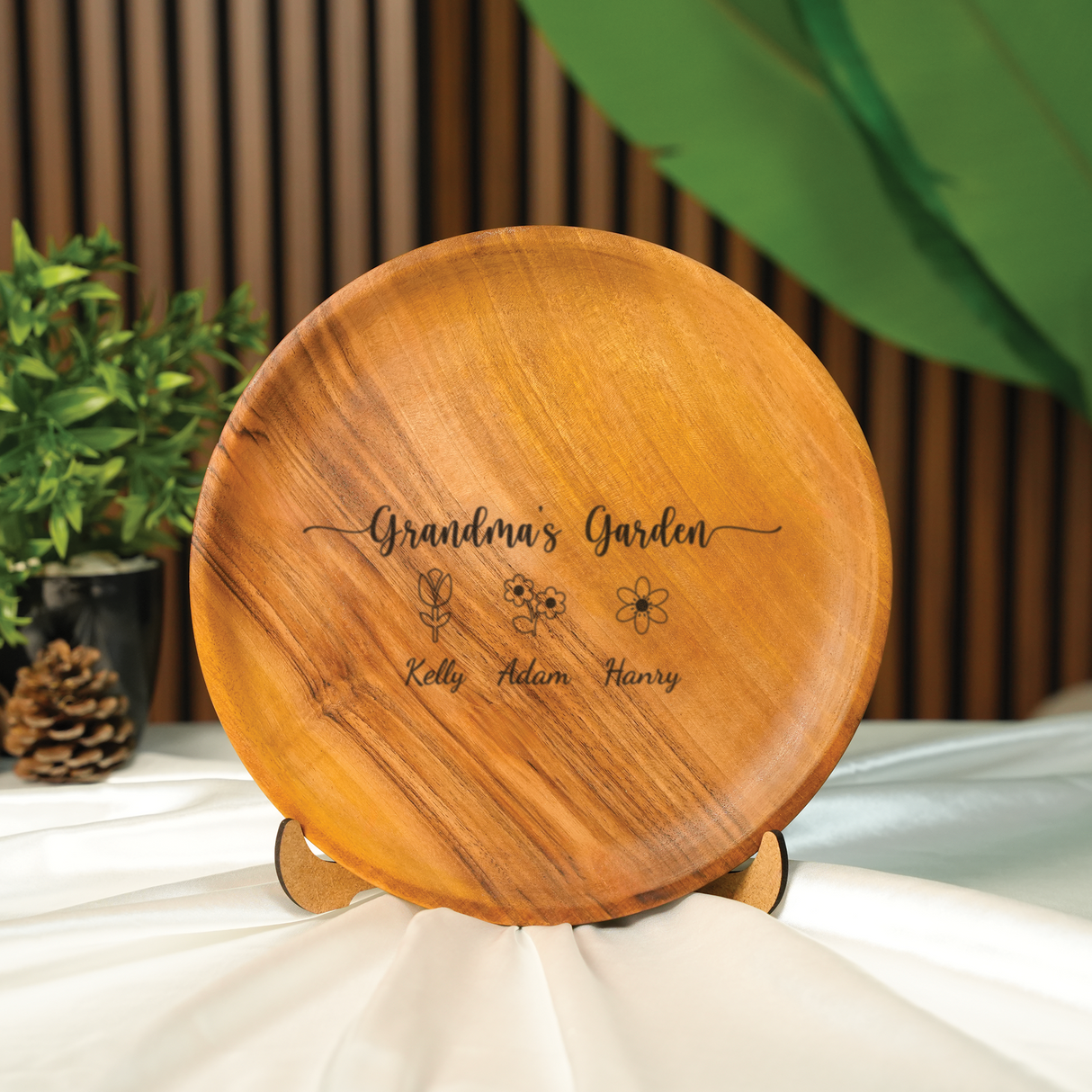 Grandma’s Garden Wooden Decorative Plate: Custom Engraved Home Decor Gift