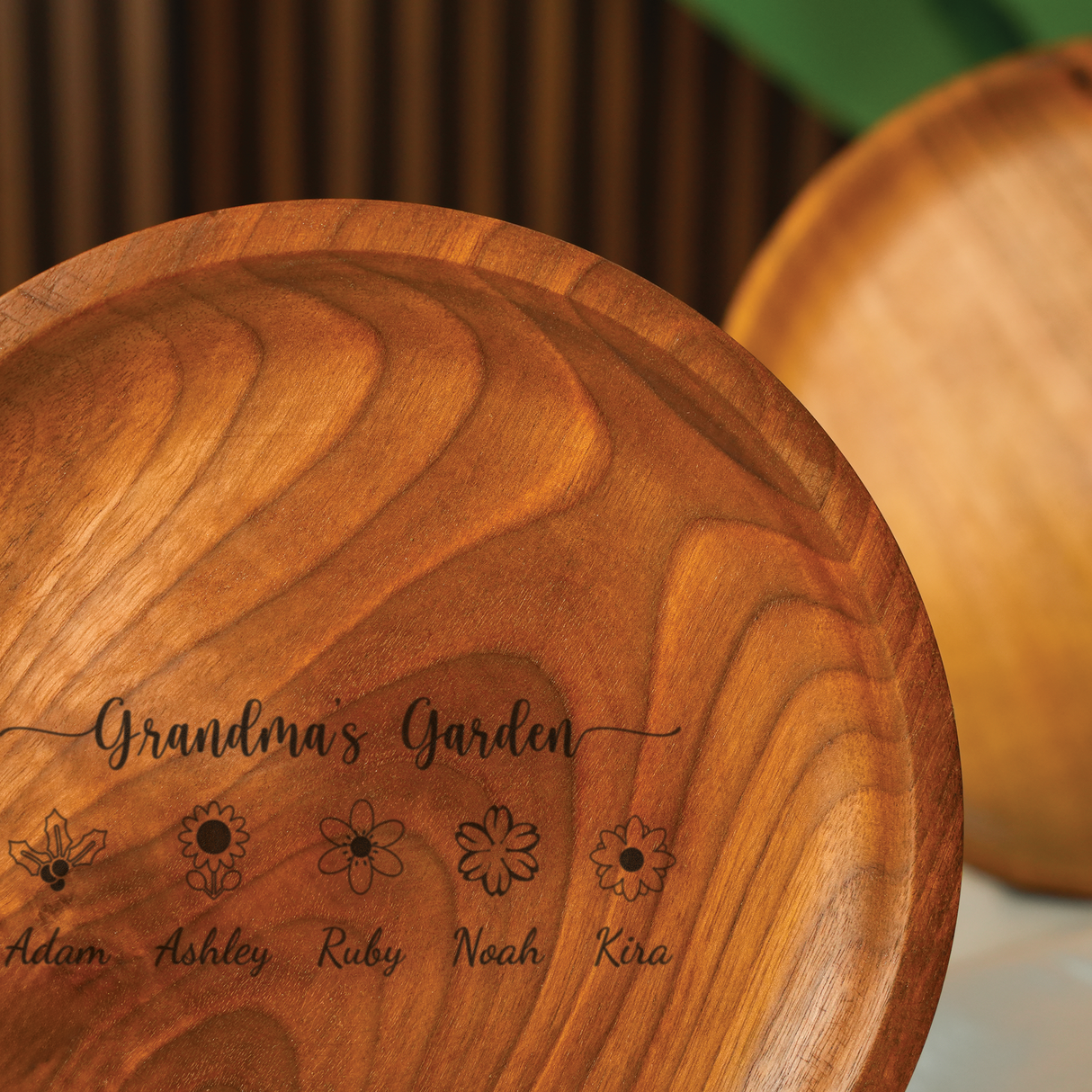 Grandma’s Garden Wooden Decorative Plate: Custom Engraved Home Decor Gift