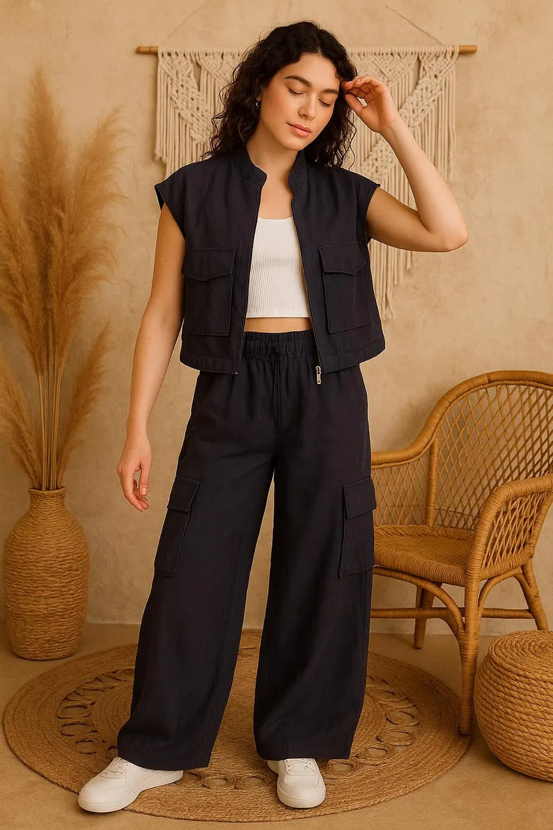 Women Linen Cargo Vest with Zipper,  Relaxed Fit Linen Vest, Linen Clothing, Linen Vest with Pocket, Sleeveless Summer Vest, Loose Linen Top