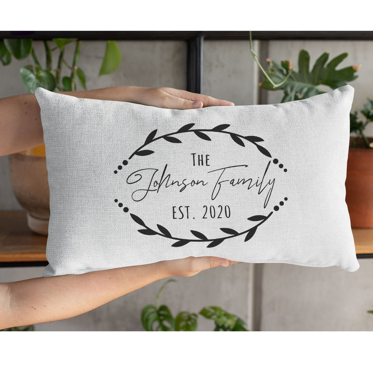 Personalize Family Pillow, Last Name Pillow, Family Pillow Cover, Family Members Pillow, Name Pillow Covers, Name Kissen, Name Pillowcase - Arria Home