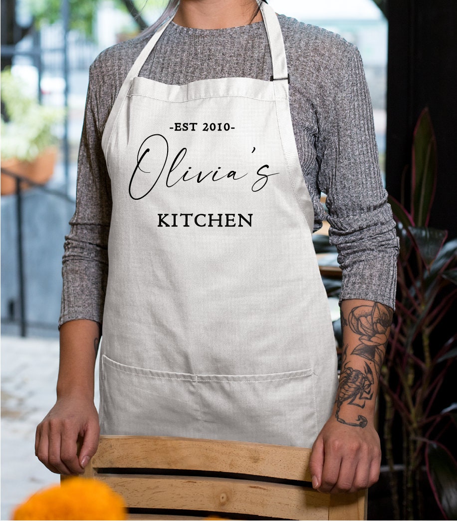 Personalized Apron, Name Apron, Custom Name Apron, Personalize Apron, Chef Apron, Mom Apron, Baking Apron, Baking Gift, Chef Gift - Arria Home