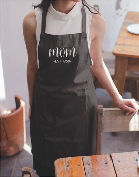 Custom Mom Apron, Mother's day Apron, Apron For Women, Personalised Apron, Custom Apron, Apron, Personalize Apron, Mother's Day Gift - Arria Home