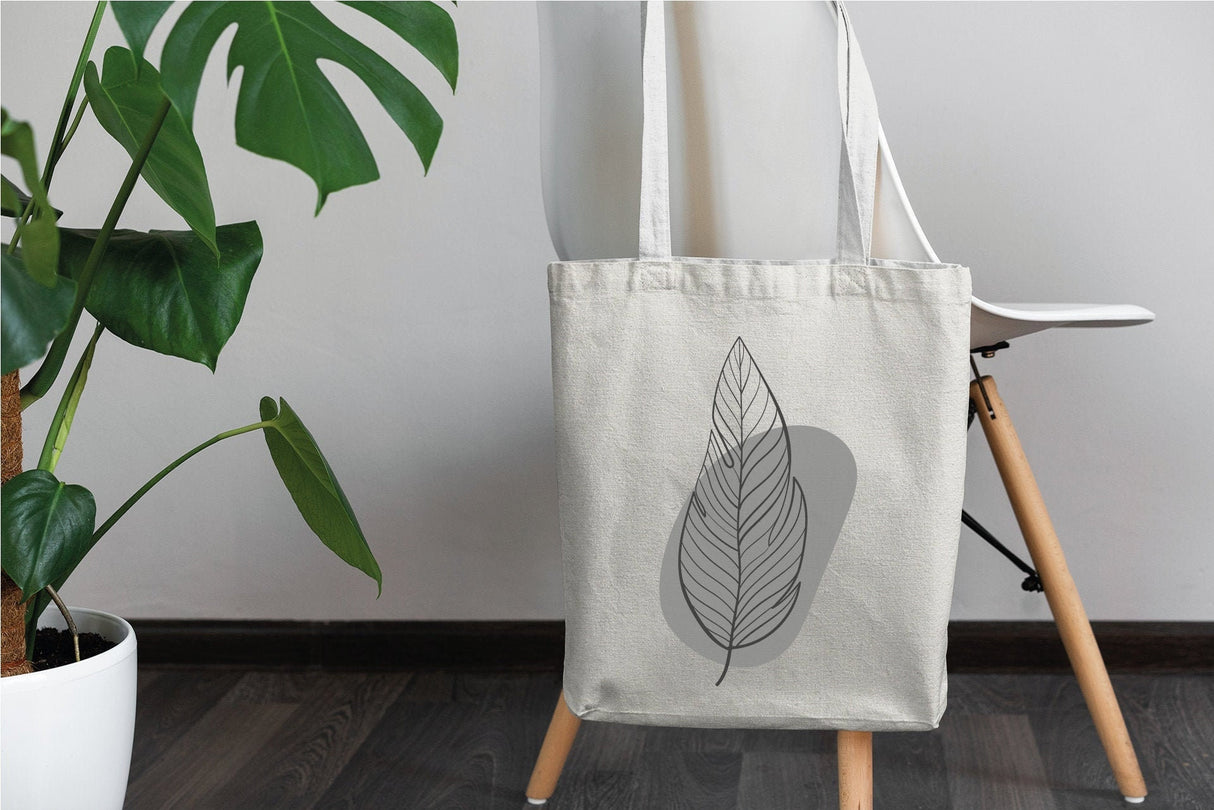 Minimalist Tote Bag, Floral Tote Bag, Boho Tote Bag, Flower Tote Bag, Botanical Tote Bag, Canvas Tote Bag, Cute Tote Bag, Tote Bag - Arria Home