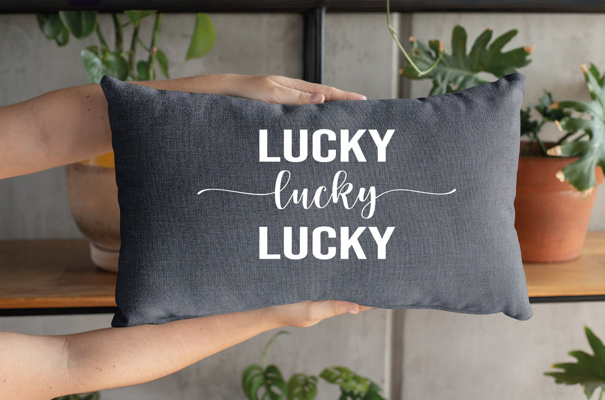 Lucky St Patrick Pillow, Irısh Decor, Spring Decor, Irısh Pillow, Spring Pillow, Custom Pillow Covers, Personalized Pillow, Spring Gift - Arria Home