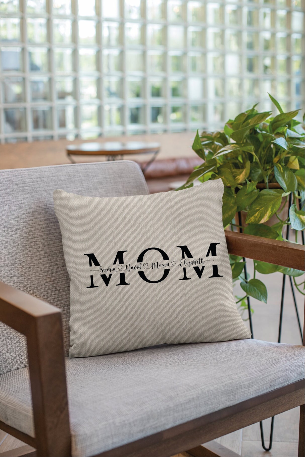 Personalized Mom Pillow, 12 Fabric Color, Custom Pillow, Mothers Day Gift Idea, Personalized Mom Gift, Present for Mother, Gift for Her - Arria Home