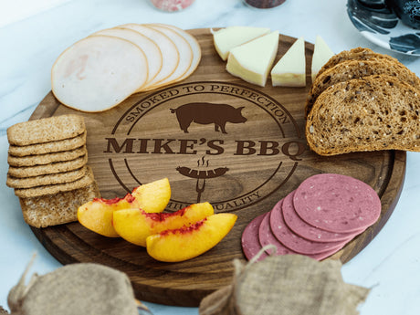 Personalized Wood Grilling Board, Meat Cutting Board, BBQ Gift, Men Grill Gift Idea, Husband Gift, Grandpa Gift, Barbecue Gift, Gift for Him - Arria Home