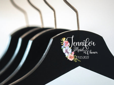 Custom Bridesmaid Wedding Hangers, Maid of Honour Dress Hanger, Custom Wooden Hanger, Bridesmaid Robes Hanger, Personalized Bridesmaid Gifts - Arria Home