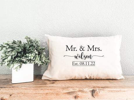 Mr Mrs Pillow, Wedding Favor, Wedding Gift, Personalized Pillow, Custom Couple Pillow, Gift for Couple, Wedding Decor, Personalized Gift - Arria Home