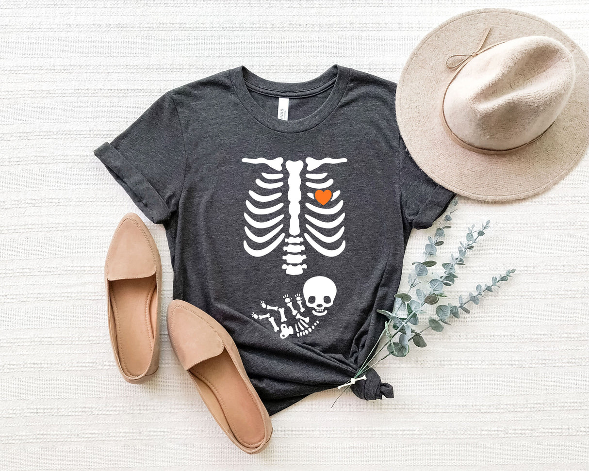 Halloween Maternity Shirt, Skeleton Maternity Shirt, Baby Announcement, Pregnancy Reveal, New Mom Shirt, Pregnancy Shirt, Pregnant TShirt