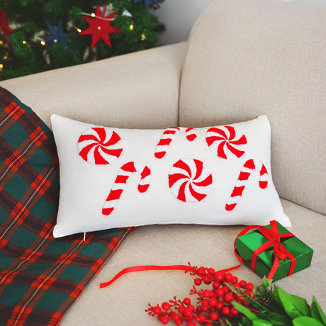 Christmas Wearth Punch Needle Pillow Cover, Christmas Decor, Farmhouse Throw Pillow, Holiday Home Decor Merry Christmas Gift Idea, Pillow - Arria Home