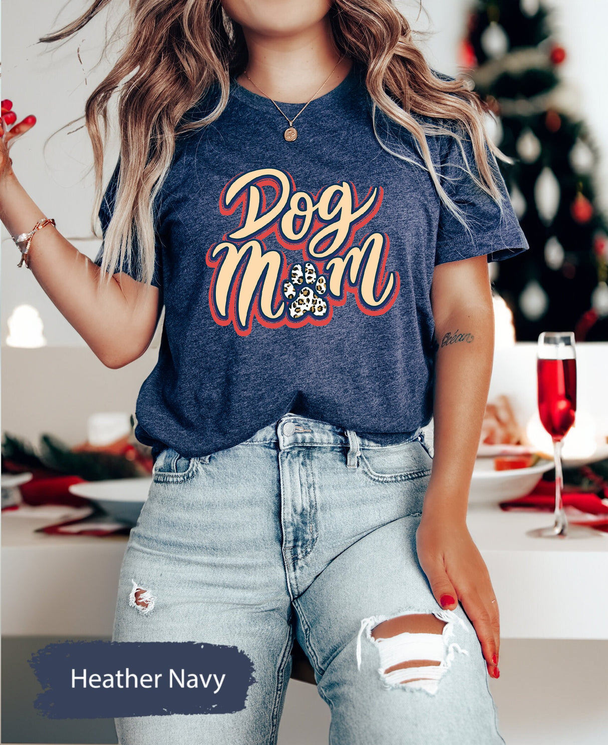 Retro Dog Mom Shirt, Dog Paw Shirt, Dog Mom Shirt, Dog Mom Gift, Pet Mom Shirt, Dog Lover Shirt, Dog Lover Gift, Pet Lover Shirt